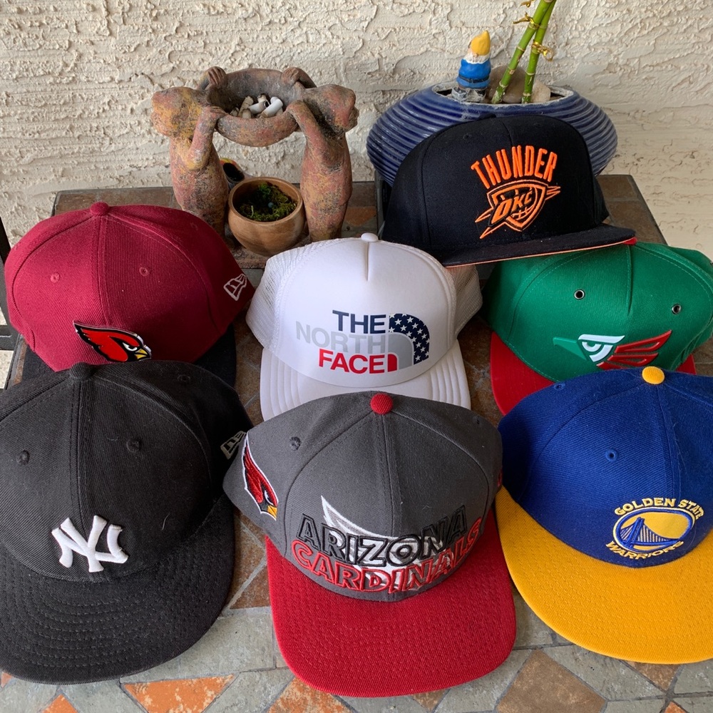 SNAP BACKS